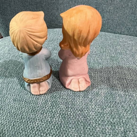 Vintage Homco Figurines Praying Boy and Girl - Picture 3 of 3